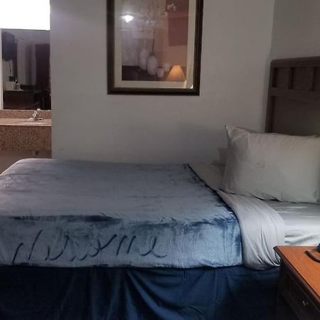 Hotel 2 Queen Beds Hotel Room 226 Booking Stillwater Buitenkant foto